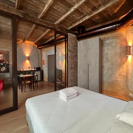 Emmeloft I Orange Moon - Vibrant Modern Luxury Loft Hébergement de vacances *