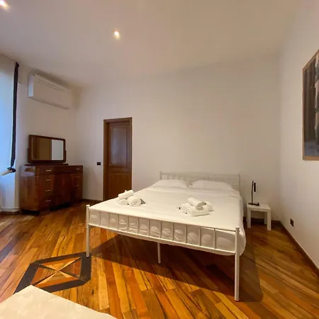 Quadrio Grand - Parking Space And Garden