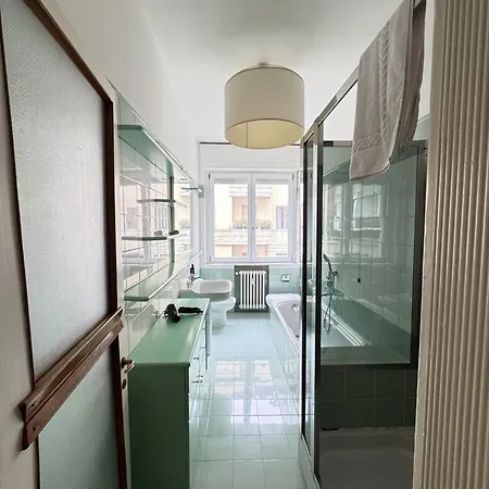 Lisi - Porta Romana Guestroom 3* Mailand