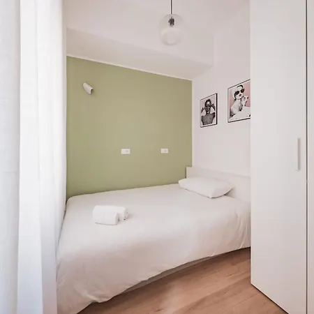 Hotel apartamentowy Sempione11suites Mediolan