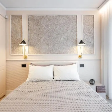 Bed & Breakfast In Piazza Duomo