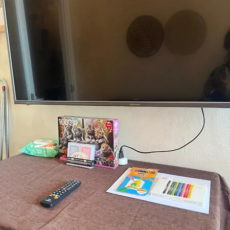 Bicocca Niguarda A 15min Dal Duomo ゲストハウス 4*