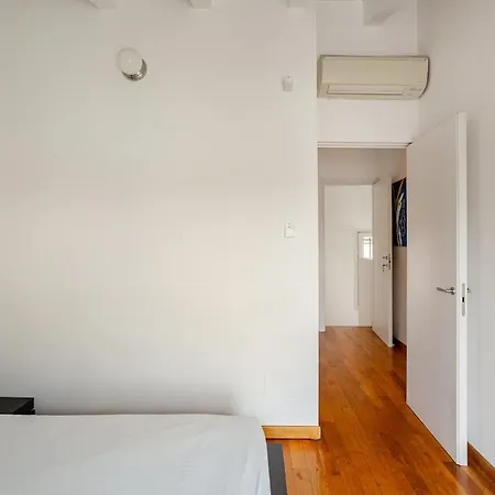 Feriehus Independent House Private Garden *