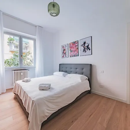 Sempione11suites Hotel apartamentowy 4*