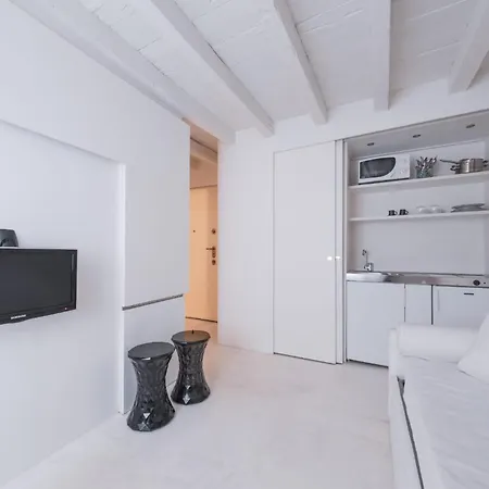 Sempione11suites Hotel apartamentowy
