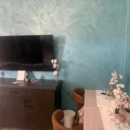 Bicocca Niguarda A 15min Dal Duomo Vendégház 4*