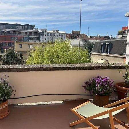 Sunny New Apt With Terrace 2 Min Metro Appartement