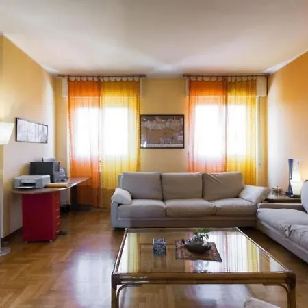Apartament In Cagnino Mit Terrasse By Interhome Mediolan