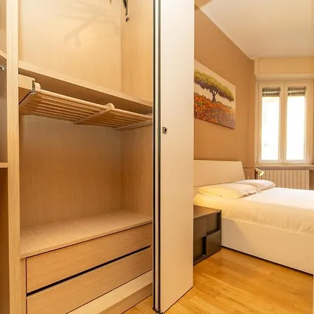 Apartment Three-room In The Heart Of