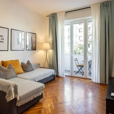 Centrale-duomo 10min - Spacious App - Sleeps 4