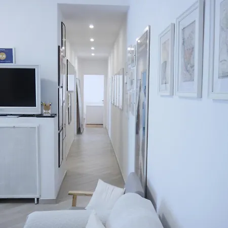 Apartman Casarudy-2 Bedrooms & Bathrooms Station