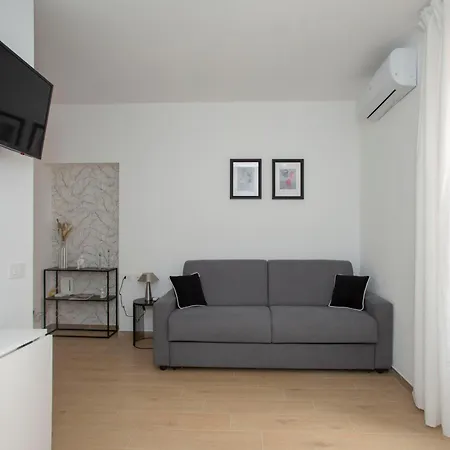 Navigli 6 - Two Steps From Porta Genova By Innstay מילאנו