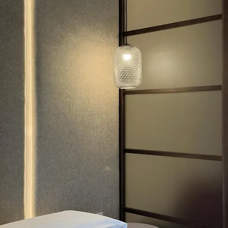 Luxury Station * Mediolan