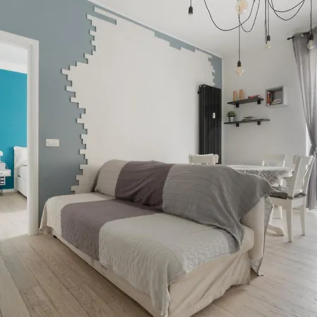 Guesthost - Charming Nest Near Istria Mm5 Appartement