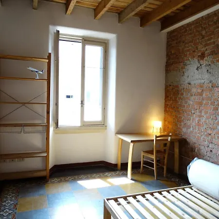Appartement Bocconi Con Balcone Collection