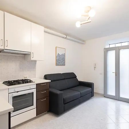 Moderno Bilocale In Via Tortona A 500m Dai Navigli * Mailand