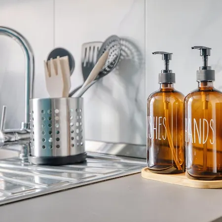 Domusmi Tadino 30 * Milão