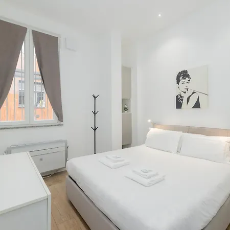 Bocconi White Appartement *