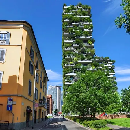 Appartamento Nel Cuore Del Quartiere Isola, All'ombra Del Bosco Verticale Milano