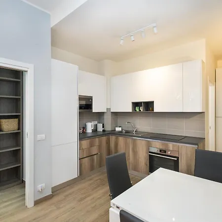 Apartment Magnolia - 18c Visconti Duomo *