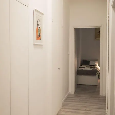 Apartament Callmehome Marlene Heart Of Navigli Nightlife Mediolan
