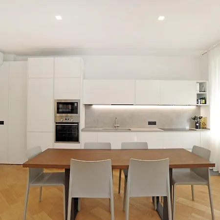 Spacious And Cozy Flat With Two Bathroom * Milan