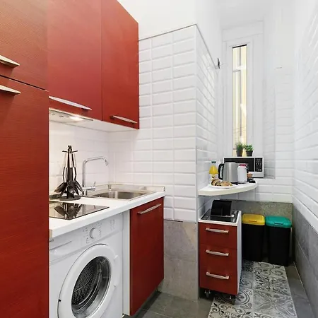 公寓 Elegance & Comfort I Balcony I Metro 200m *