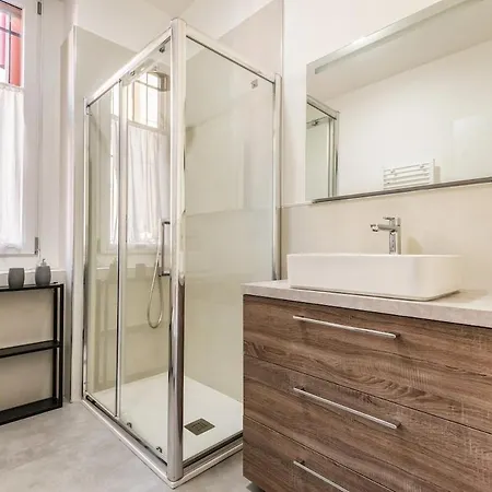 Bright Apartment-linate 10'- Duomo 10 Min * Milano