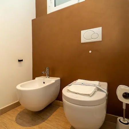 Three-room In The Heart Of Apartament Mediolan