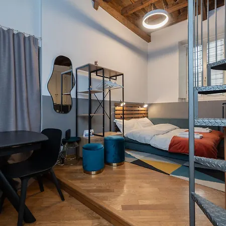 Comodo E Confortevole Loft A Due Passi Dal Duomo Di E I Navigli