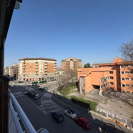 Linate Airport Easy Milano