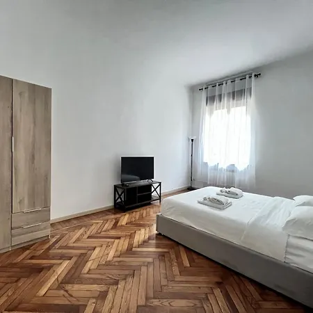 Big Flat Goldoni - Duomo M4 Linate Apartmán
