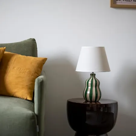 Bright Floor Flat With Balconies & Ac - Loreto & Porta Venezia