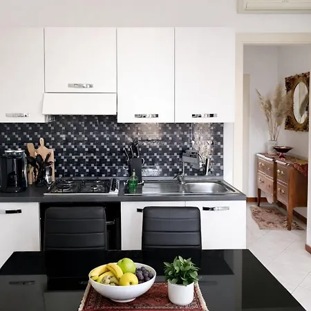Apartment Navigli Milan