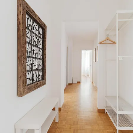 Apartment Missori Via Torino Trilocale Nel Cuore Di