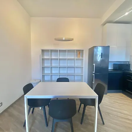 Palma Home, Elegante E Spaziosa Nel Cuore Della Citta Di Milano, Con Metropolitana M1 Gambara Apartmán