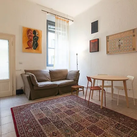 La Casa Di Irene - Bright In The Navigli Area * ミラノ