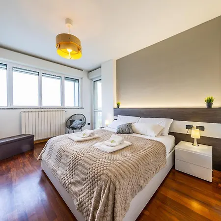 Santa Giulia Bright With 2 Terraces מילאנו