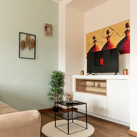 Zona Citylife Ampio Per 5 Con Balcone Milán
