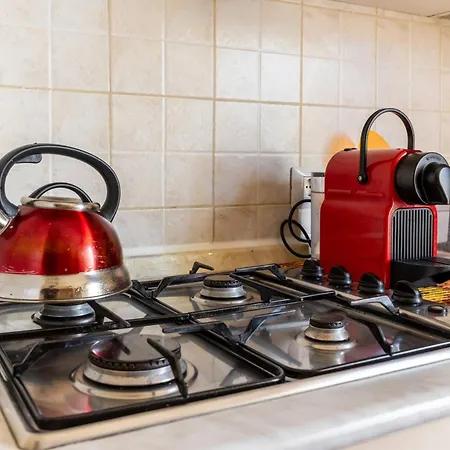 Appartamento Nolo Vibes, 10 Min To Duomo & Wifi *