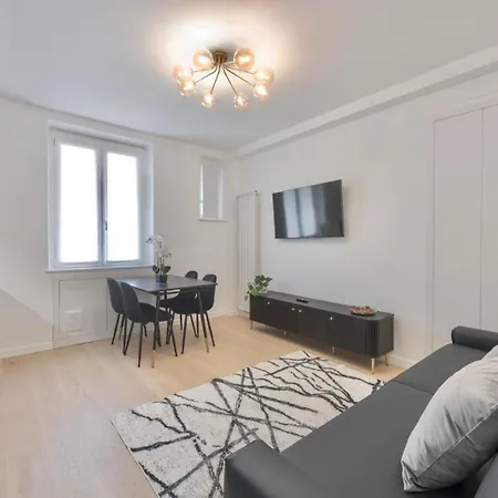 Royal Porta Venezia شقة