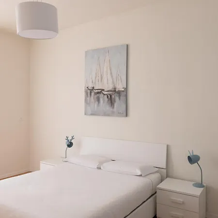 Charming 4 Person Navigli District - Mirable Pm *