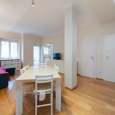 Apartament I Host - Nazario Sauro 14