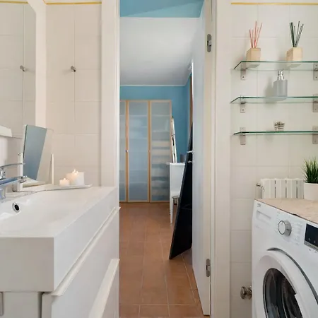 Ampio Bilo Luminoso - Stazione Loreto M1 M2 Appartement *