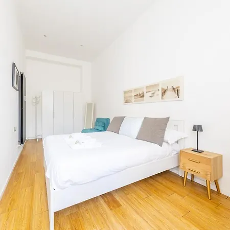 Bright And Elegant With Wifi アパート ミラノ