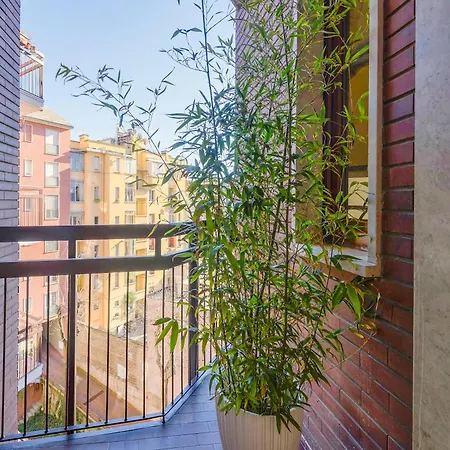 Station - Modern With Balcony Appartamento