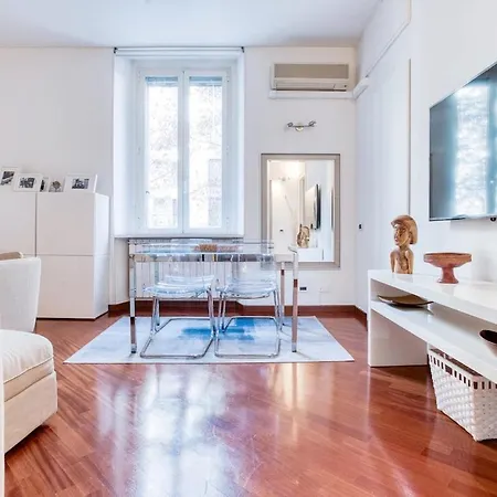 Appartamento Easylife - - Montenero 10 - Porta Romana Milano