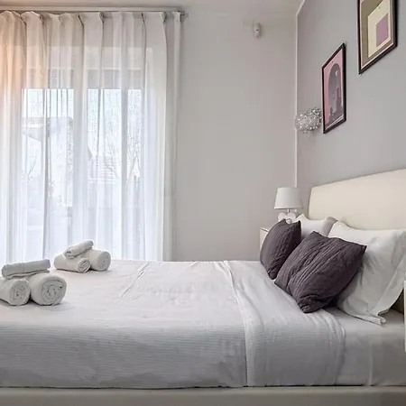 Family 2br With Balcony, Near Metro *