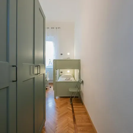 I-host - Bressan 44 * Milano