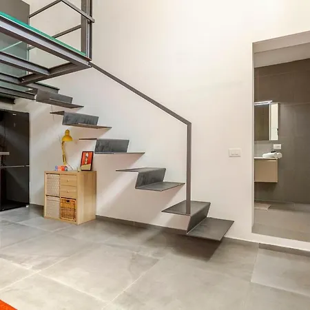 Lovely Open Space - Tortona Center * ميلان